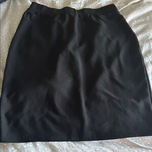 Maze Collection Stretch Black Women's Skirt - Large